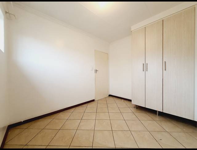 2 BEDROOM APARTMENT TO LET IN NOORDWYK